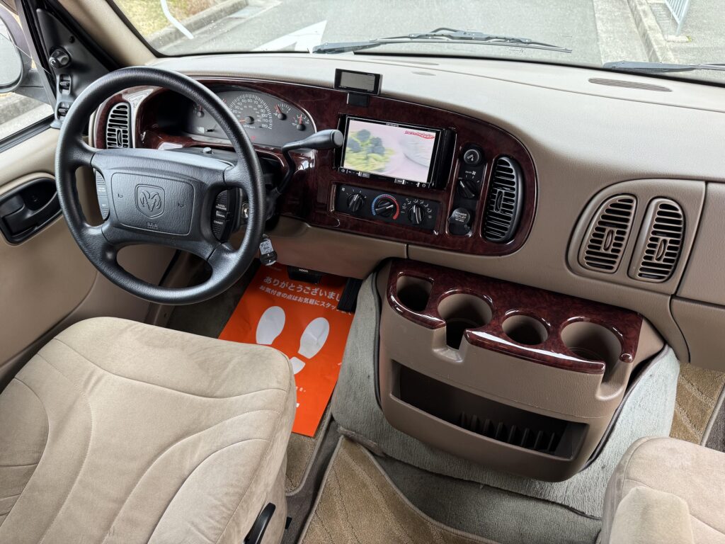 ダッジ ラムバン ショーティご納車 | アメ車、逆輸入車の日本未導入